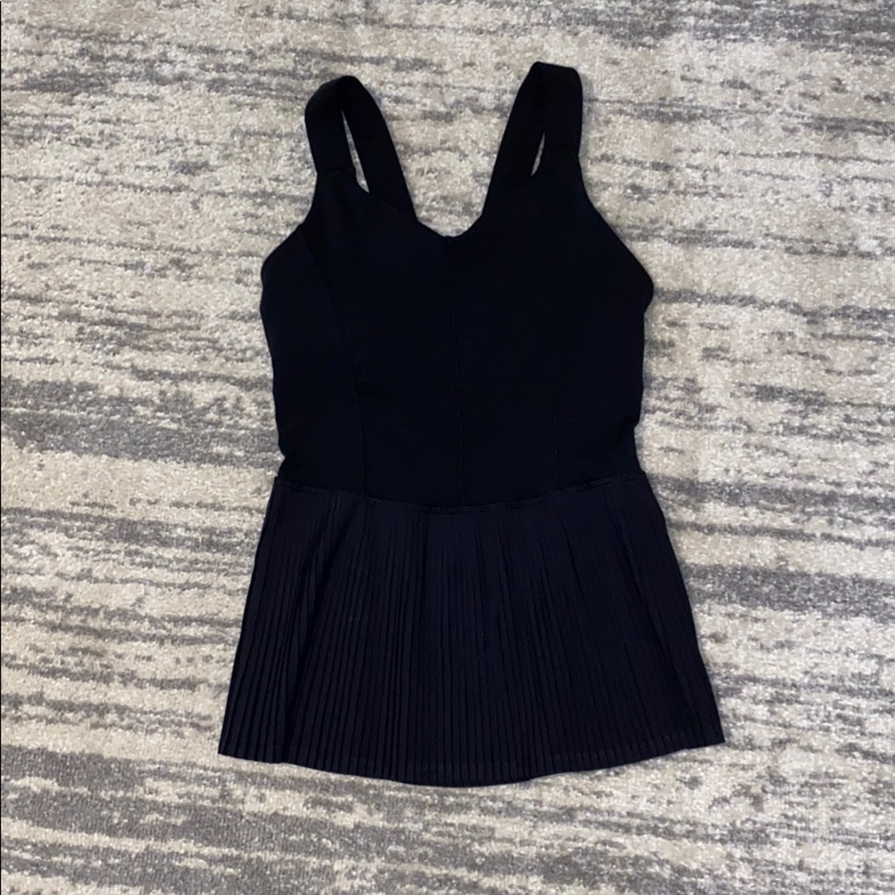 Lululemon top, black, size 6